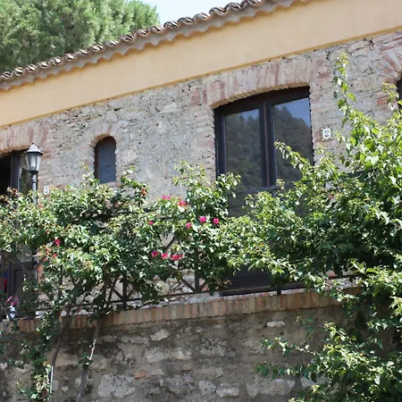 Azienda Agrituristica Le Puzelle 호텔 산타세베리나