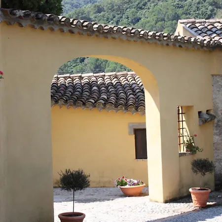 Azienda Agrituristica Le Puzelle * 산타세베리나